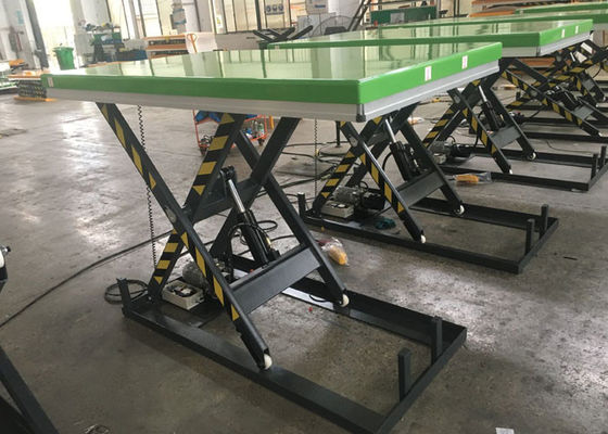 Hydraulic Pump Mobile Heavy Duty Scissor Lift Table 2000kg With Hand Control 1300x850mm