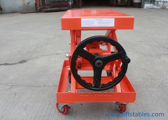Triple Scissor Mobile Hydraulic Lift Table 770-Lb Capacity