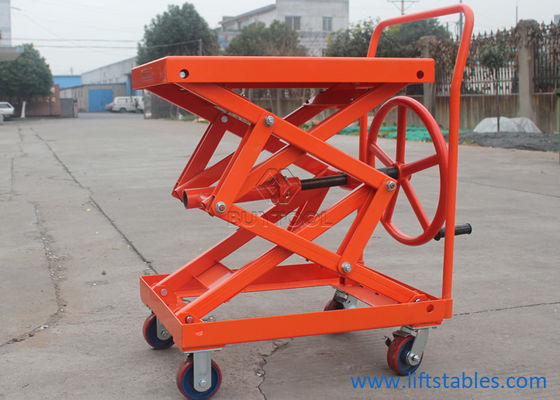 Triple Scissor Mobile Hydraulic Lift Table 770-Lb Capacity