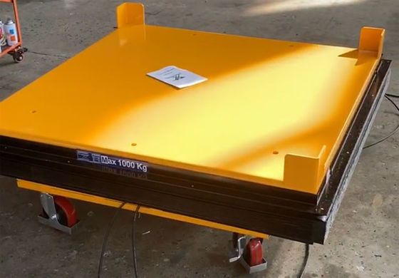 Light Duty Industrial Hydraulic Electric Lift Table Small 500kg Capacity 800x750mm