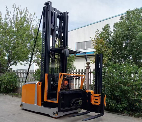 Electric Three Way Stacker Forklift 1500kg 6000mm Lifting Height