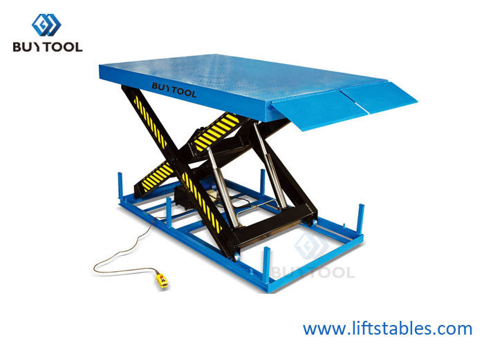 China Loading Dock Lift Table Platform Leveler For Forklift Truck 5000kg Capacity